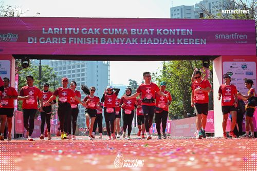 Race photo from Smartfren Run 2025 