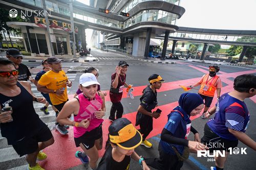 Race photo from Nu Skin Run 10K