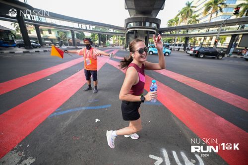 Race photo from Nu Skin Run 10K