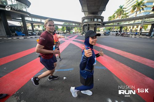 Race photo from Nu Skin Run 10K