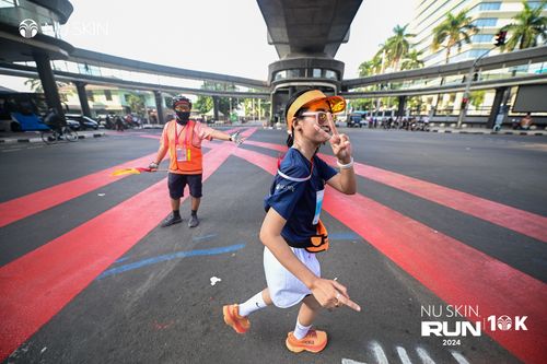 Race photo from Nu Skin Run 10K
