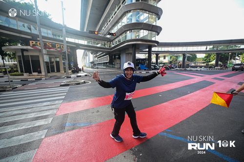 Race photo from Nu Skin Run 10K