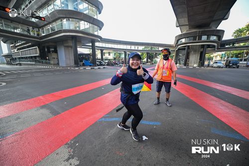 Race photo from Nu Skin Run 10K