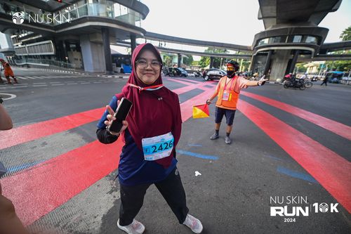 Race photo from Nu Skin Run 10K
