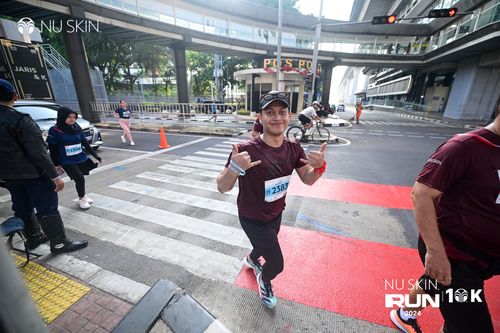 Race photo from Nu Skin Run 10K