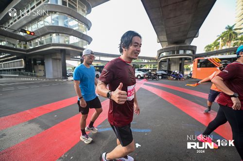 Race photo from Nu Skin Run 10K