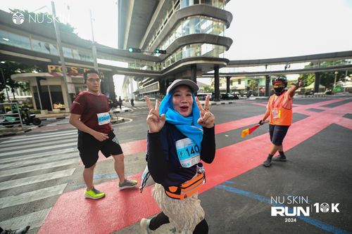 Race photo from Nu Skin Run 10K