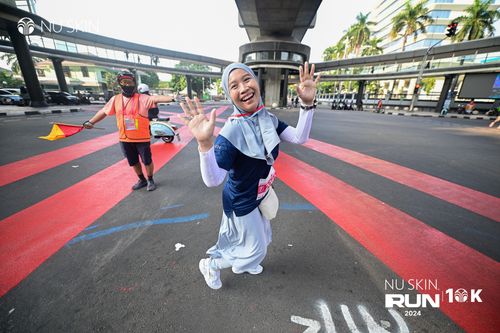 Race photo from Nu Skin Run 10K