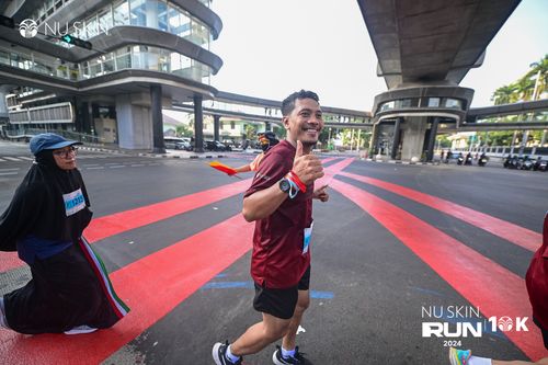 Race photo from Nu Skin Run 10K
