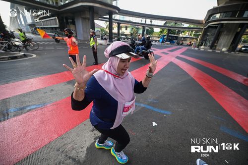 Race photo from Nu Skin Run 10K