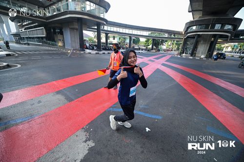 Race photo from Nu Skin Run 10K