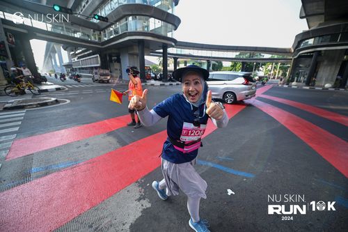 Race photo from Nu Skin Run 10K