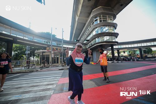 Race photo from Nu Skin Run 10K