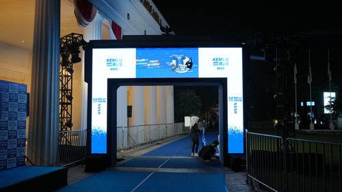 Race photo from KEMLU RUN 2025