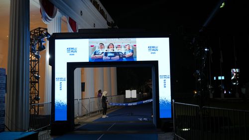 Race photo from KEMLU RUN 2025