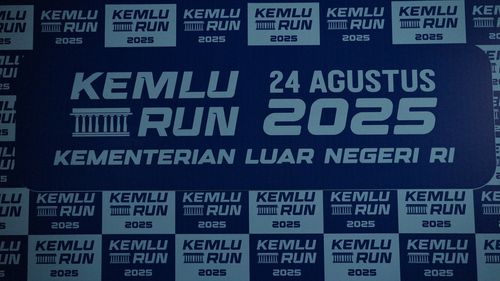 Race photo from KEMLU RUN 2025