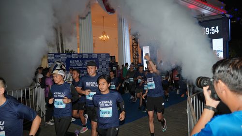 Race photo from KEMLU RUN 2025