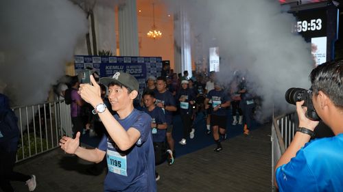 Race photo from KEMLU RUN 2025