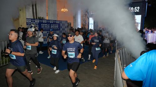 Race photo from KEMLU RUN 2025