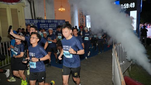 Race photo from KEMLU RUN 2025