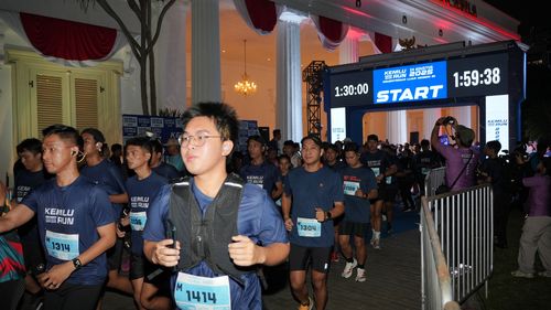Race photo from KEMLU RUN 2025