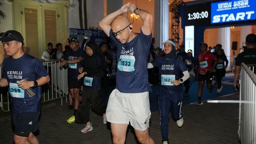 Race photo from KEMLU RUN 2025