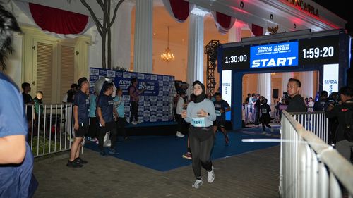 Race photo from KEMLU RUN 2025