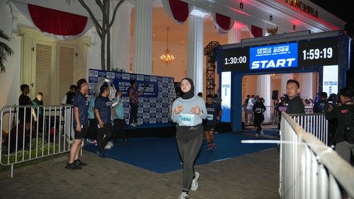 Race photo from KEMLU RUN 2025
