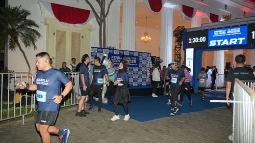 Race photo from KEMLU RUN 2025