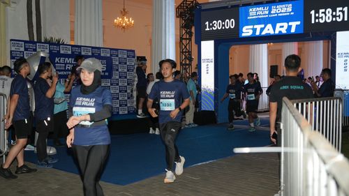Race photo from KEMLU RUN 2025