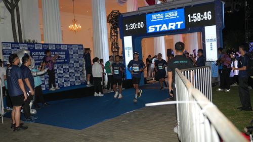 Race photo from KEMLU RUN 2025