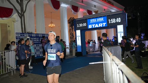 Race photo from KEMLU RUN 2025