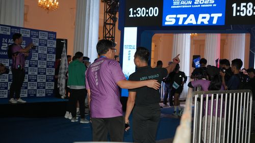 Race photo from KEMLU RUN 2025