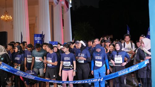 Race photo from KEMLU RUN 2025