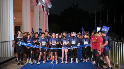 Race photo from KEMLU RUN 2025