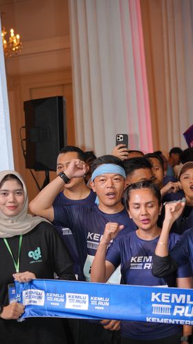 Race photo from KEMLU RUN 2025