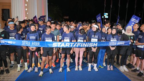 Race photo from KEMLU RUN 2025