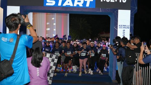 Race photo from KEMLU RUN 2025