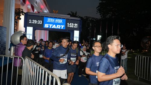 Race photo from KEMLU RUN 2025