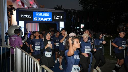 Race photo from KEMLU RUN 2025