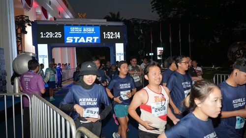 Race photo from KEMLU RUN 2025