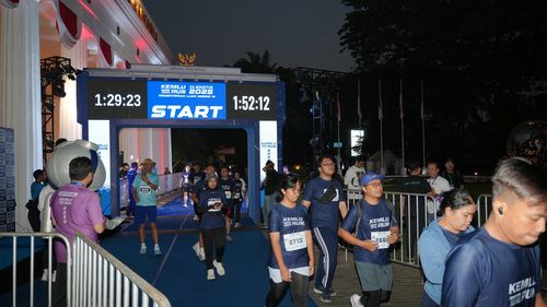 Race photo from KEMLU RUN 2025