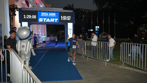Race photo from KEMLU RUN 2025