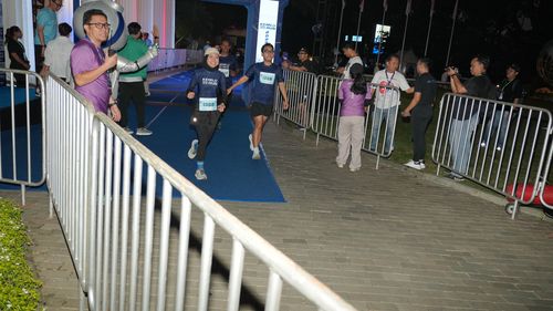 Race photo from KEMLU RUN 2025