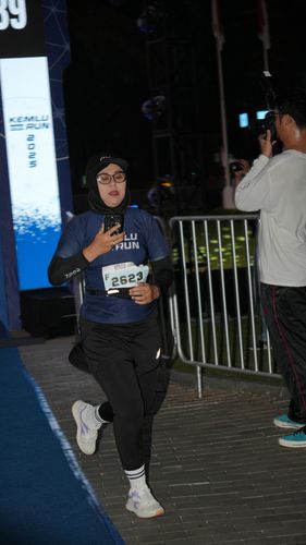 Race photo from KEMLU RUN 2025