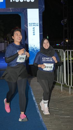 Race photo from KEMLU RUN 2025