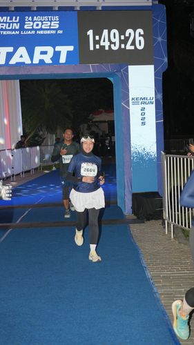 Race photo from KEMLU RUN 2025