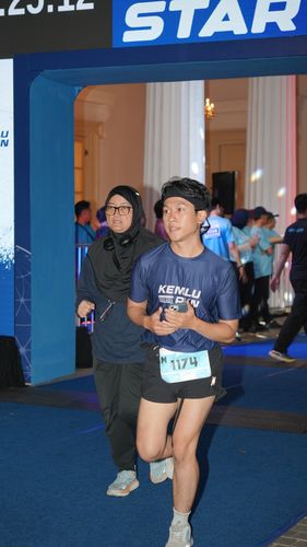 Race photo from KEMLU RUN 2025