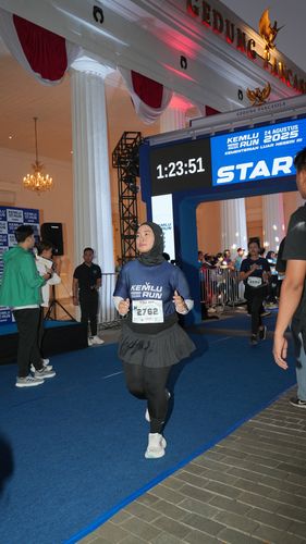 Race photo from KEMLU RUN 2025