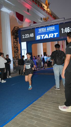 Race photo from KEMLU RUN 2025